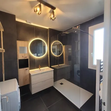 Maison Familiale, Quartier Calme Apartment